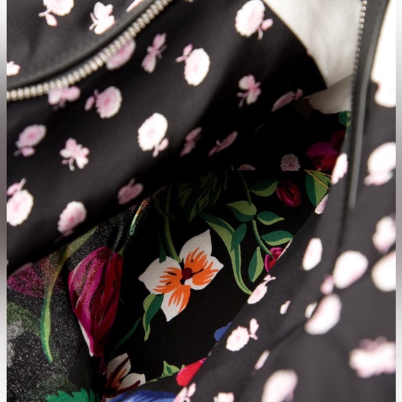 3.1 Phillip Lim Scarf Clutch - Picture 4 of 13